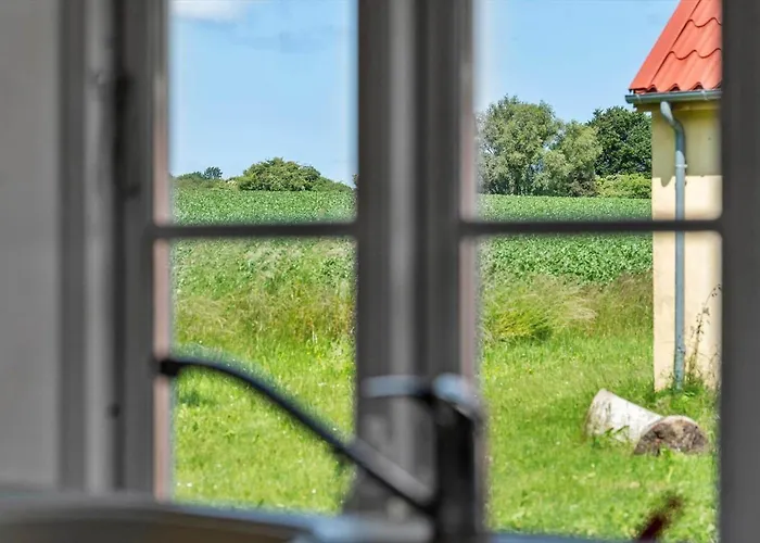 Ferienhaus 4037-borre-sondre-landevej-37 *
